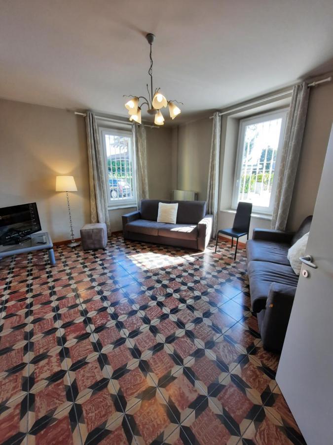 Esmera Appartement Desenzano del Garda